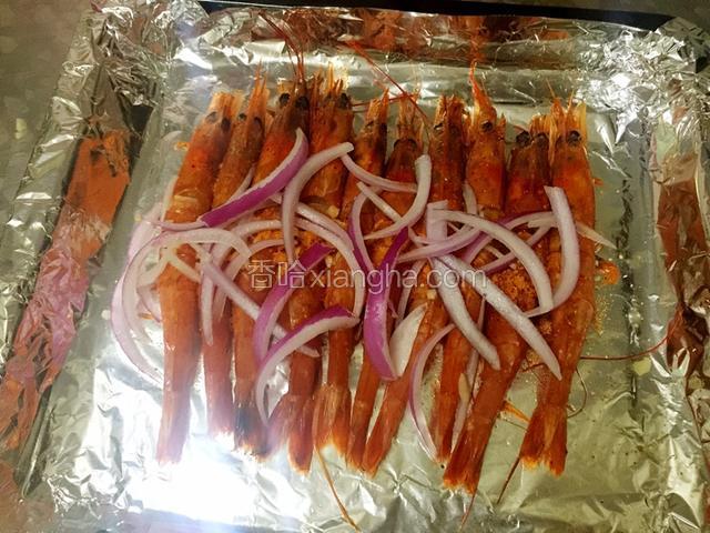 最后撒一层洋葱