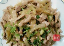 榨菜肉丝面的做法图解1