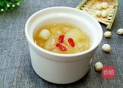 雪梨银耳莲子羹的做法图解7