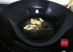 苦瓜炒肉片的做法图解5