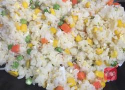 杂锦炒饭的做法图解4