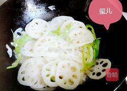 素炒莲菜的做法图解3