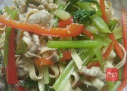 芹菜千張炒肉片的做法圖解6