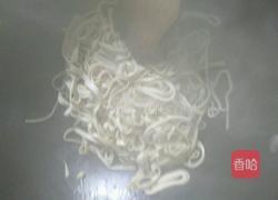 芹菜千张炒肉片的做法图解5