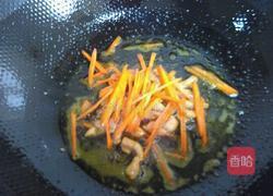 包菜炒肉丝的做法图解4