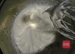 奶盖纸杯戚风的做法图解7