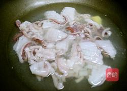 爆鱿盖浇的做法图解4