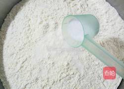 咸菜春笋包子的做法图解1