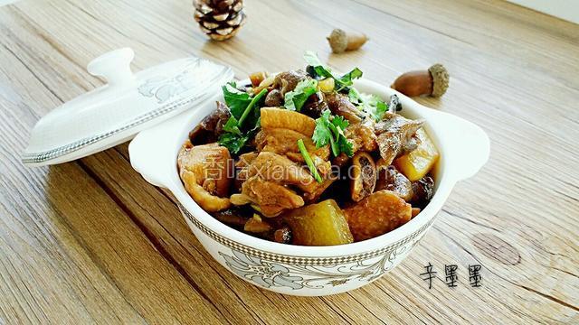 东北小鸡炖蘑菇