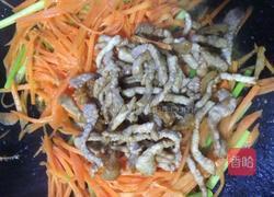 胡萝卜炒肉的做法图解7