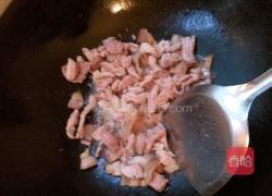 下饭菜炒肉丝的做法图解2