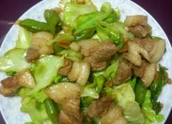 手撕包菜炒肉片