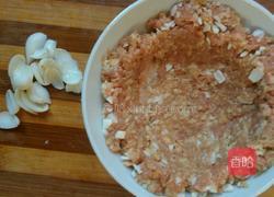 百合蒸肉未的做法图解2