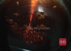 酱煮黑豆的做法图解1