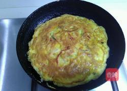 银鱼煎蛋的做法图解7