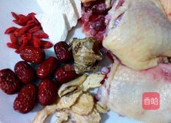 当归红枣煲鸭汤的做法图解1