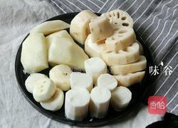 梨藕荸荠汤的做法图解2