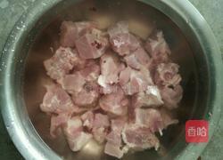 麻辣排骨一锅炖的做法图解1