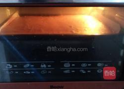 红丝绒蛋糕卷的做法图解4