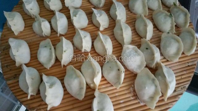 包好的饺子。