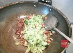 腌菜花炒肉的做法图解7