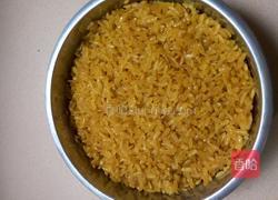 黄色糯米饭的做法图解6