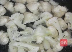 香辣菜花的做法图解1