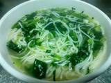 菠菜汤面条