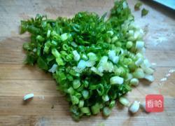 葱花煎饼的做法图解2