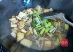 蘑菇炒豆腐的做法图解9