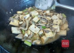 蘑菇炒豆腐的做法图解10
