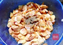 香辣鸡脆骨的做法图解1