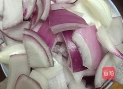 洋葱炒猪肝的做法图解2