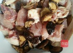 香菇蒸鸡的做法图解3