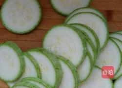 角瓜肉饼的做法图解2