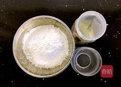 炼奶蔓越莓椰蓉面包的做法图解2