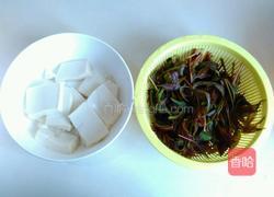 香椿拌豆腐的做法图解1