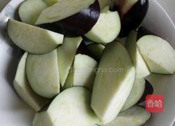 肉末茄子的做法图解1