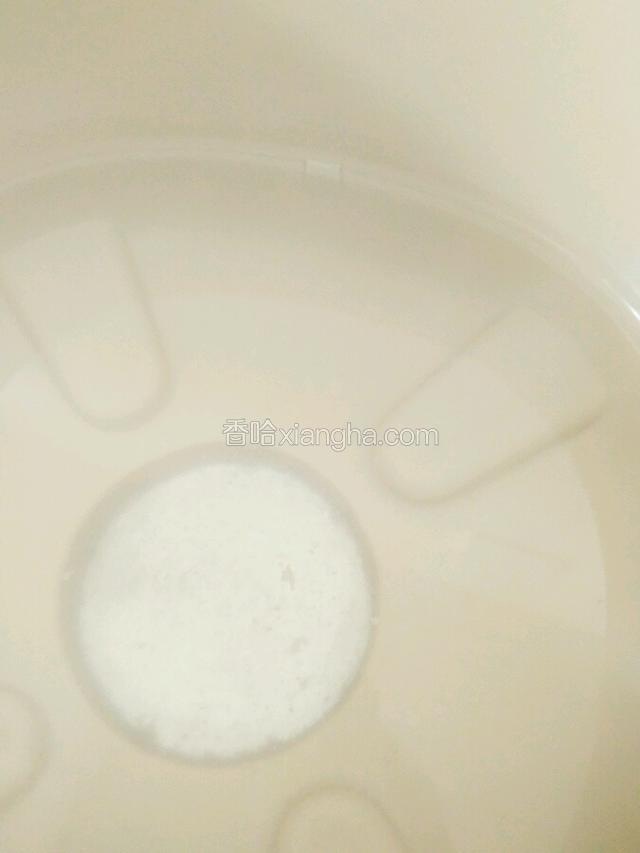 炖好后，水量还是那么多，基本没减少。