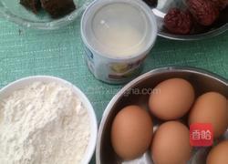 枣泥蛋糕的做法图解1