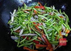 芦蒿香干炒咸肉丝的做法图解5