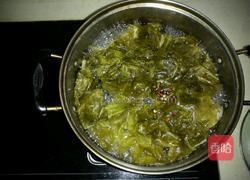 酸菜土豆粉丝汤的做法图解1