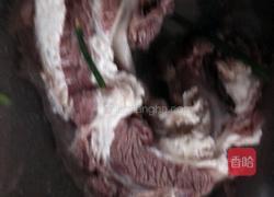 萝卜牛腩的做法图解1