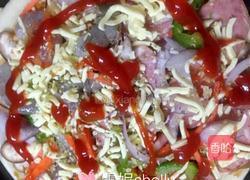 火腿鲜虾披萨的做法图解3