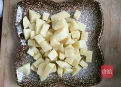 土豆烧芸豆的做法图解3