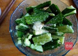 凉拌拍黄瓜的做法图解4
