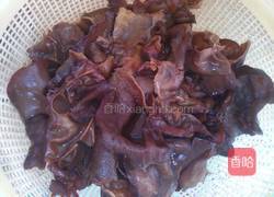 木耳炒肉的做法图解4