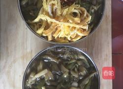 家常茄子打卤面的做法图解7