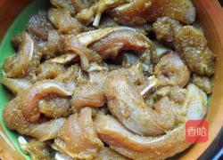 面包糠鸡腿的做法图解2