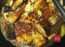 蒜爆腊鱼块的做法图解3